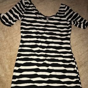 Off Shoulder Stripped Dress